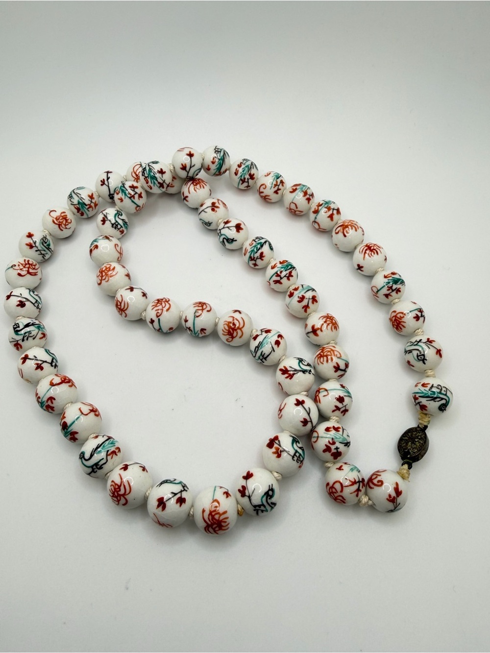 30" VTG Oriental Hand Painted Porcelain Bird/ Plant 13mm Beads with 925 clasp!